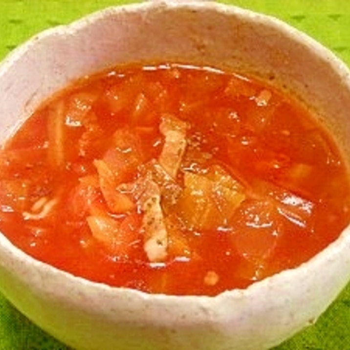 トマトジュースで☆真っ赤な野菜スープ